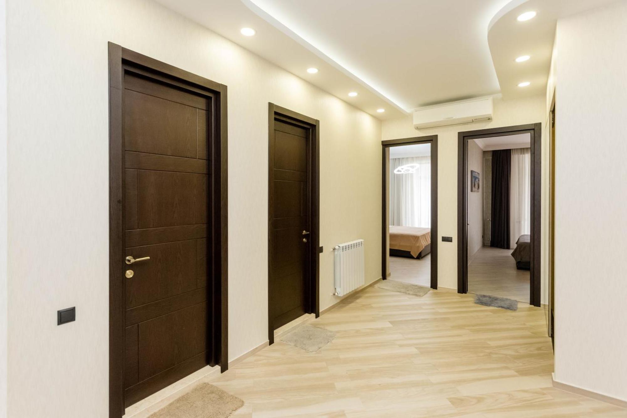 Centered Living Apartment Tbilisi Ngoại thất bức ảnh