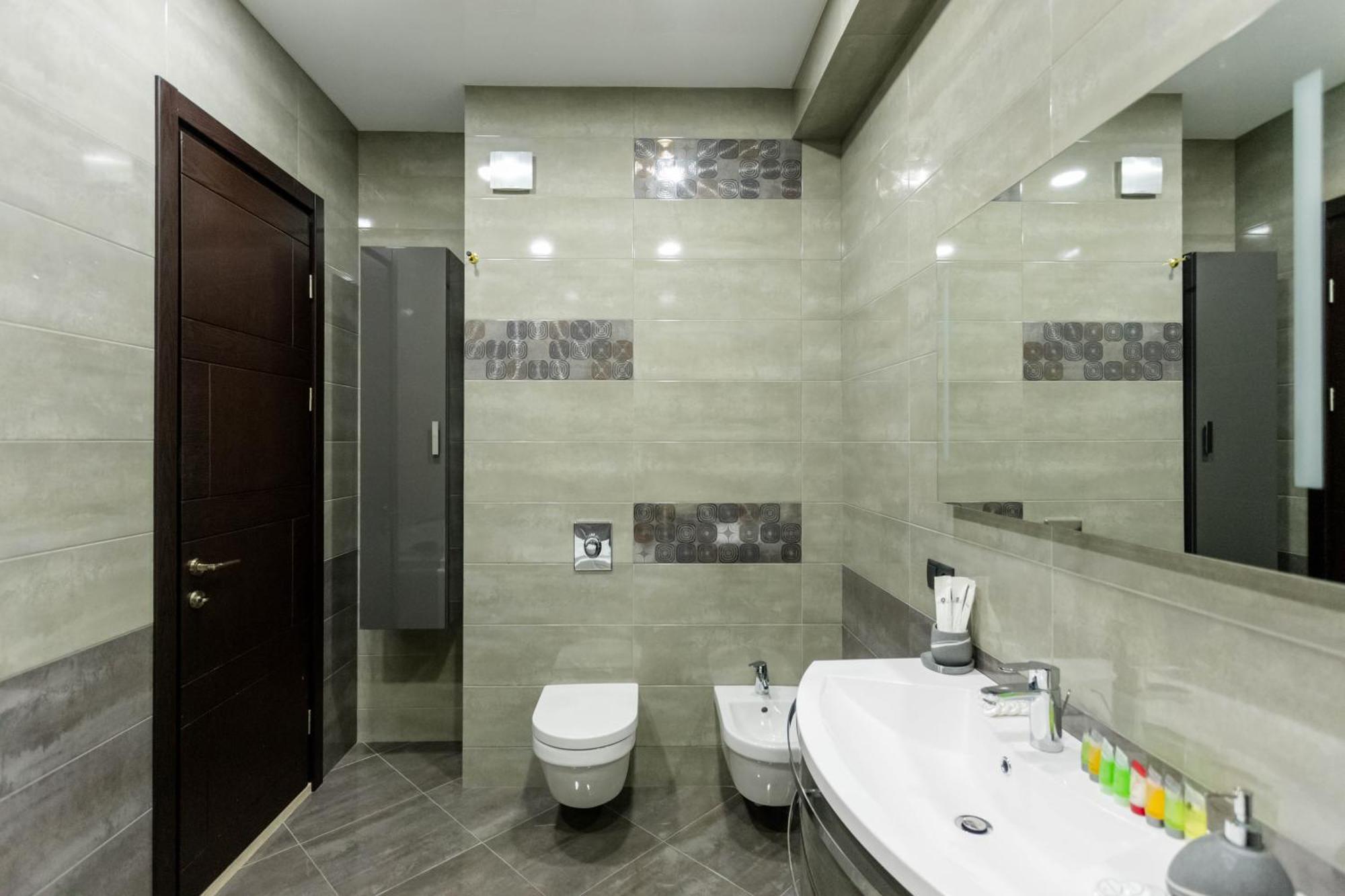 Centered Living Apartment Tbilisi Ngoại thất bức ảnh